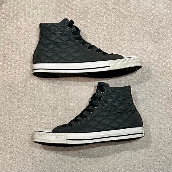 Converse Chuck Taylor All Star Hi ‘Quilted’ - Men’s size 9 - Picture 4 of 7